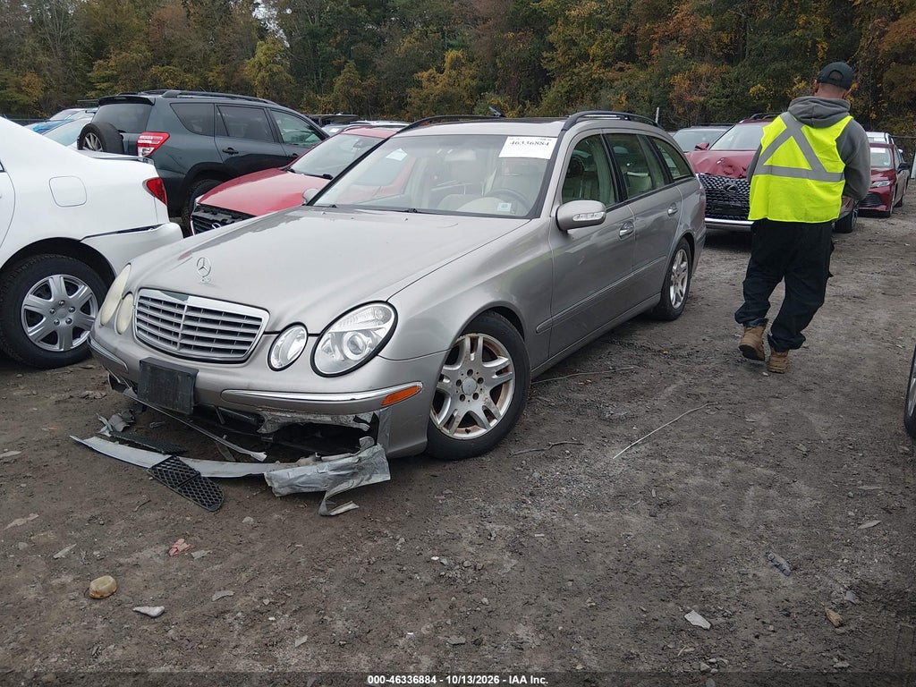 2005 Mercedes-Benz E 320 4MATIC photo 2