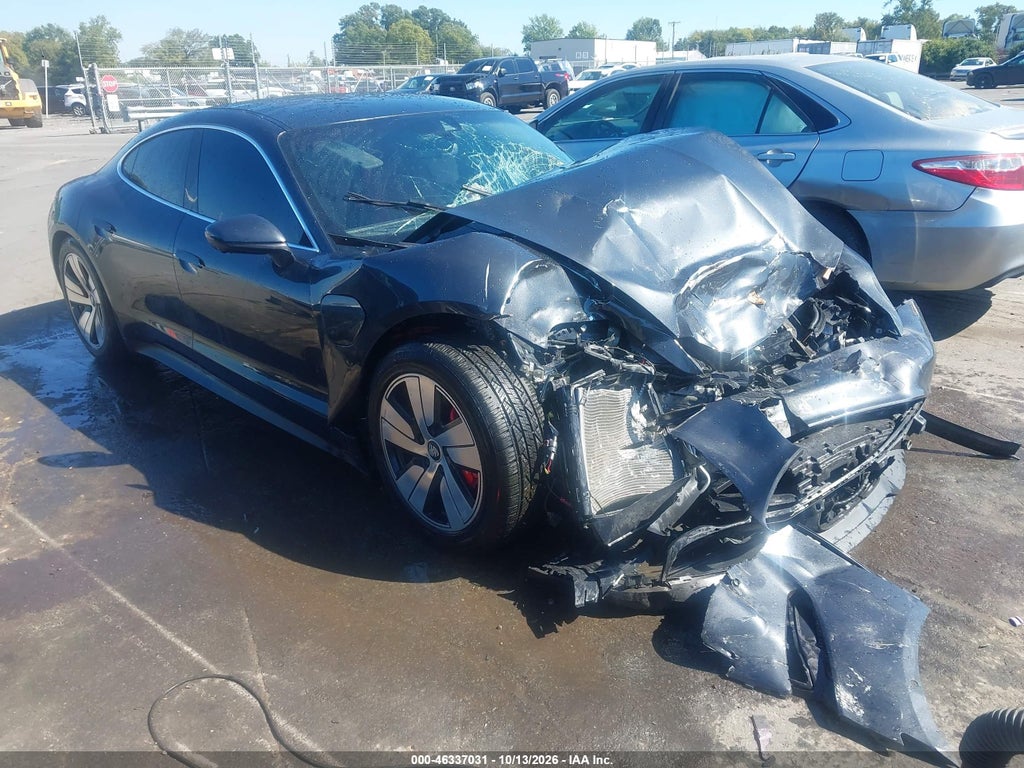 PORSCHE TAYCAN 2020