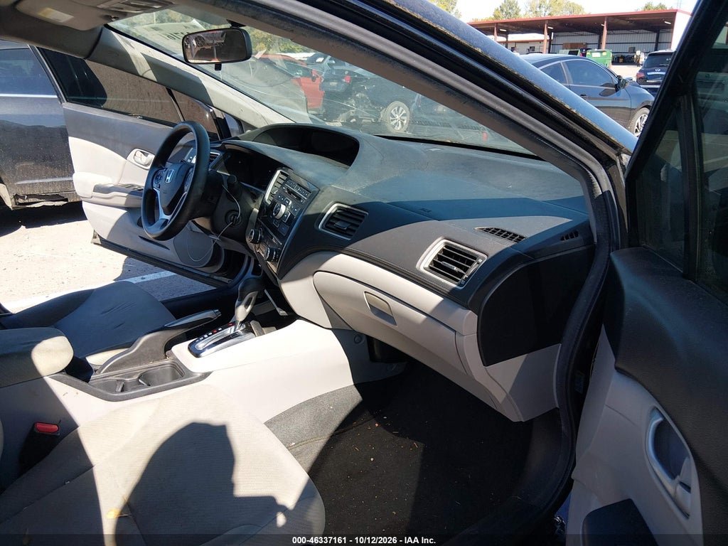 2013 Honda Civic LX photo 5