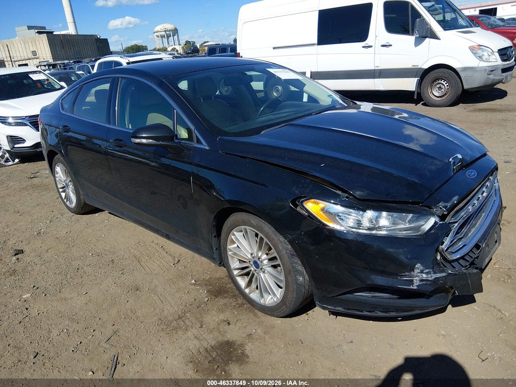 2016 Ford Fusion SE photo 1