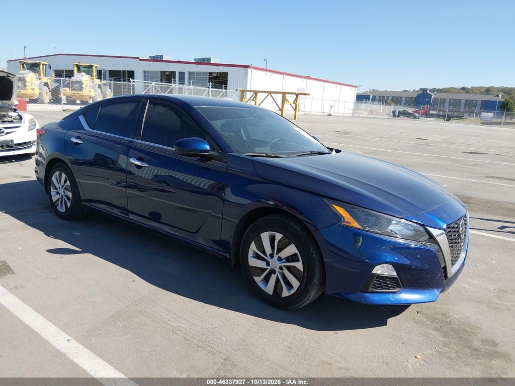 NISSAN ALTIMA 2022