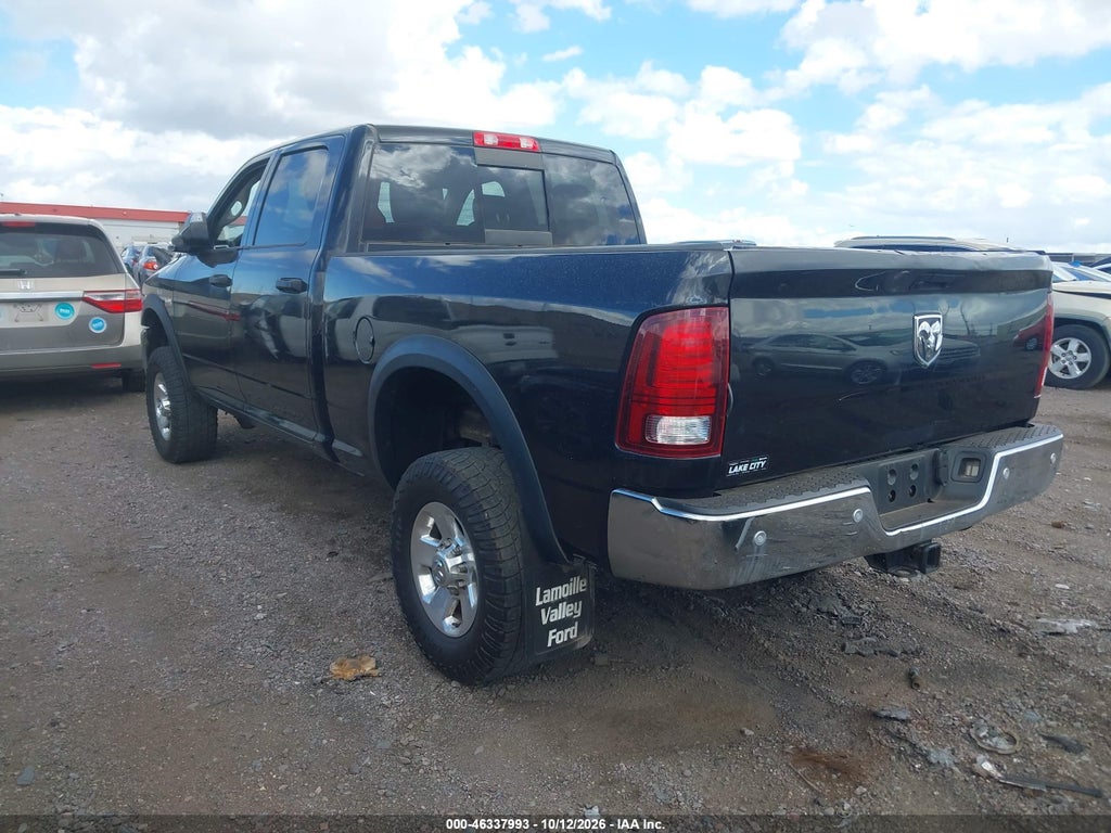 2016 Ram 2500 Power Wagon photo 3