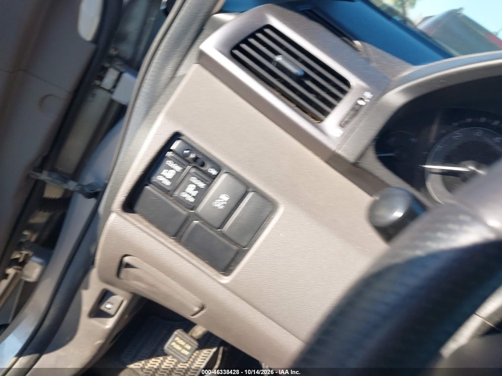 2013 Honda Odyssey EX photo 6