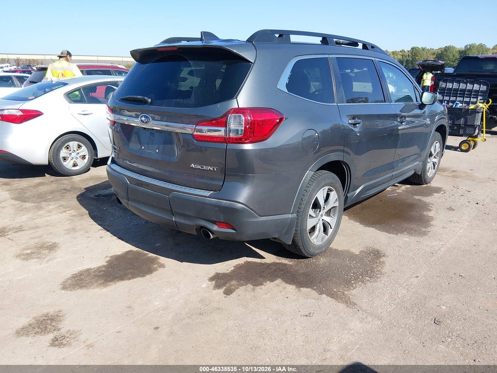 2019 Subaru Ascent Premium photo 4