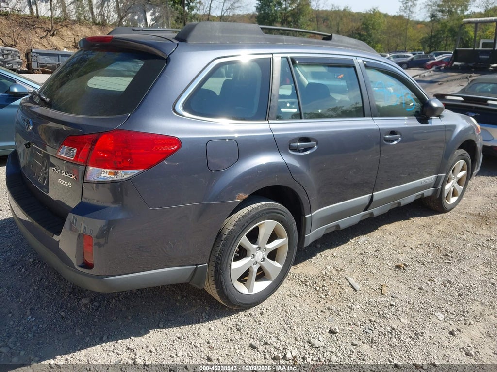 2014 Subaru Outback 2.5I photo 4