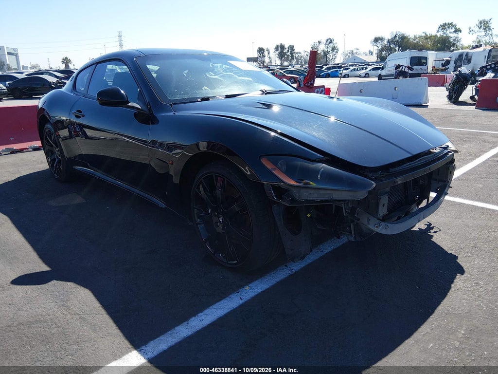 2012 Maserati Granturismo MC photo 1
