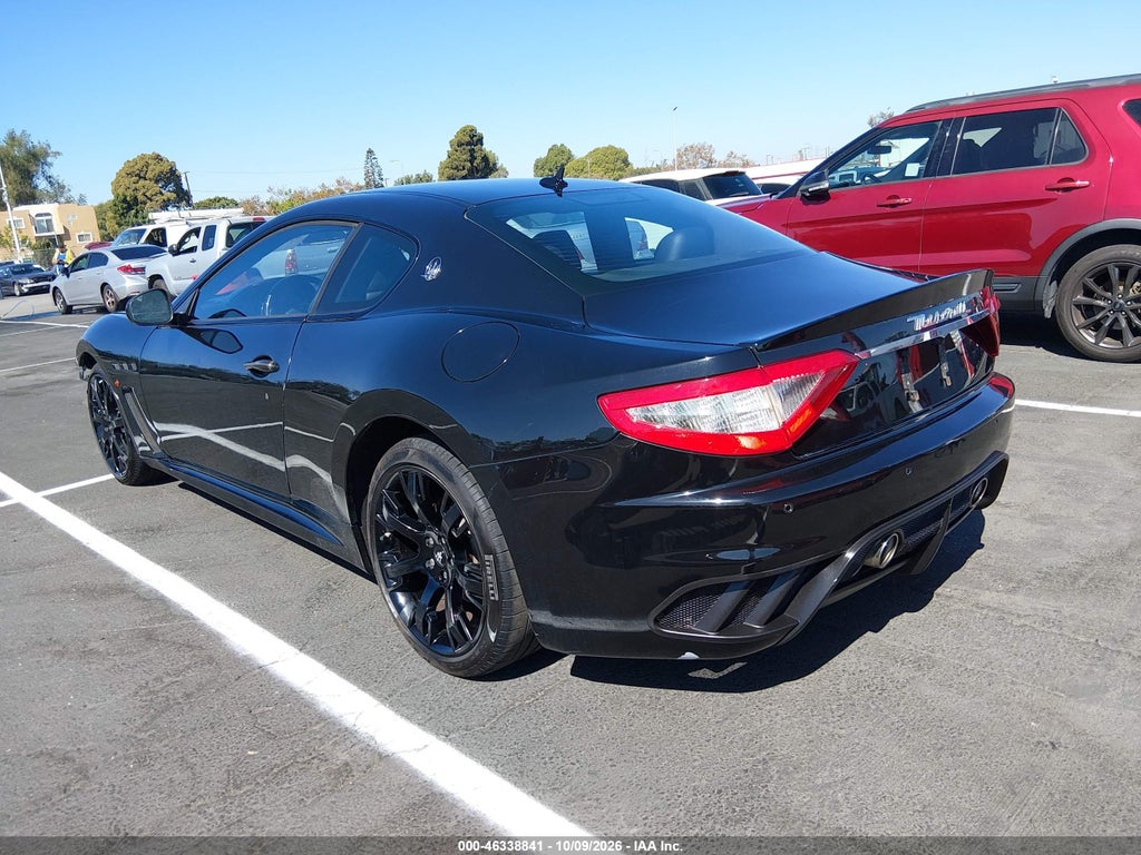 2012 Maserati Granturismo MC photo 3