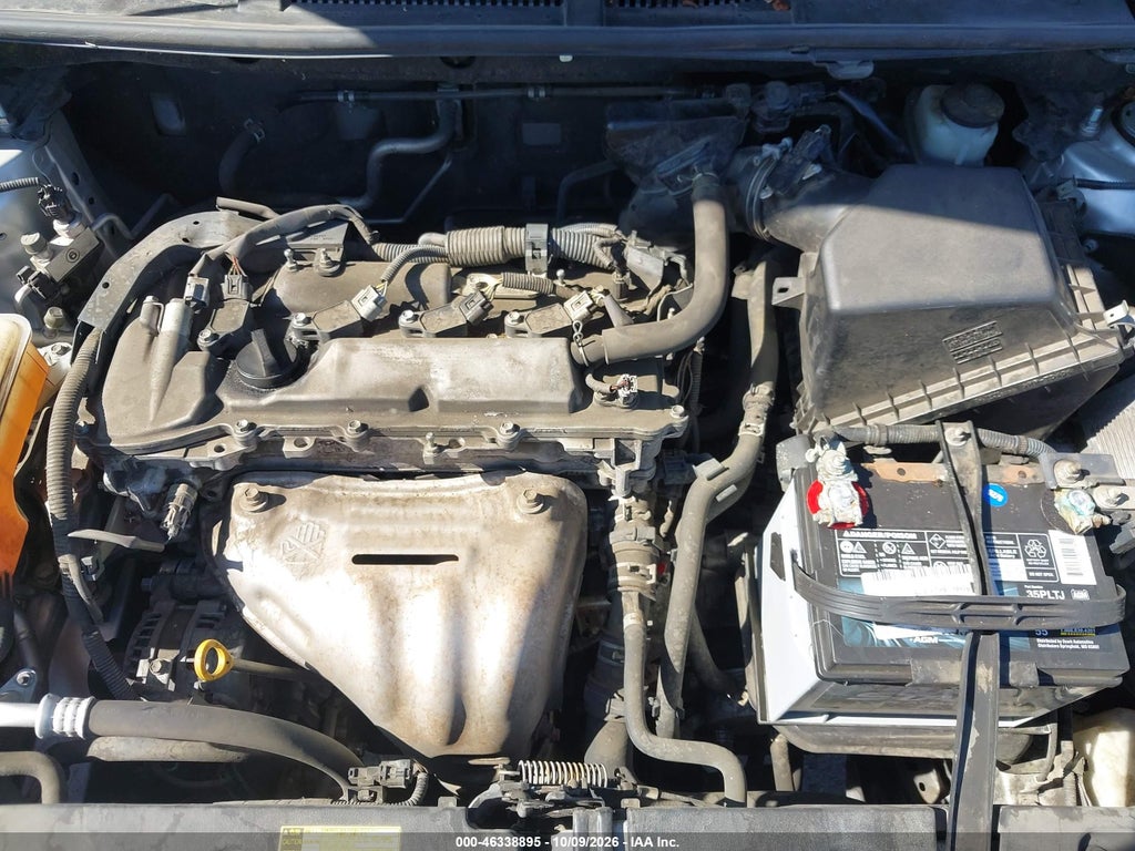 2014 Toyota RAV4 XLE photo 10