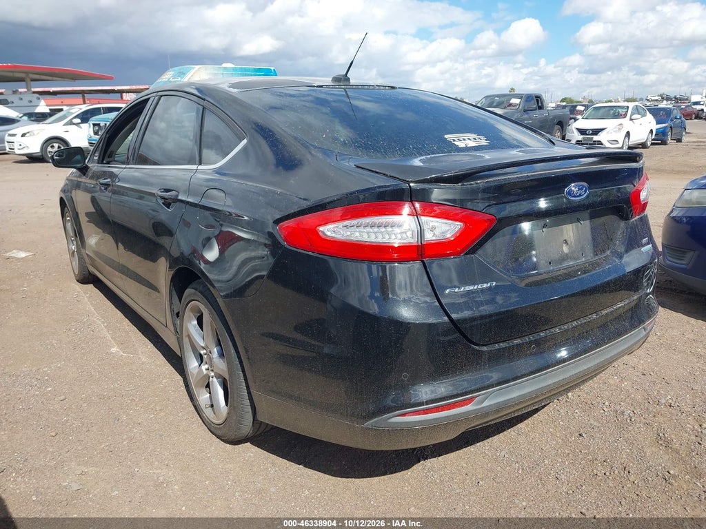 2014 Ford Fusion SE photo 3