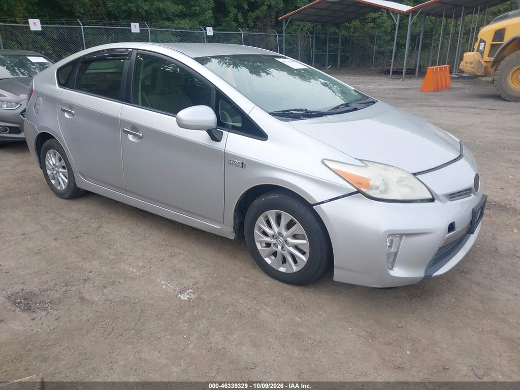2013 Toyota Prius Plug-IN photo 1