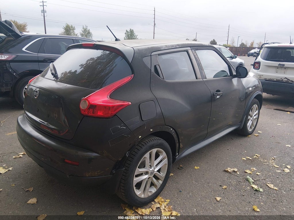 2013 Nissan Juke S photo 4