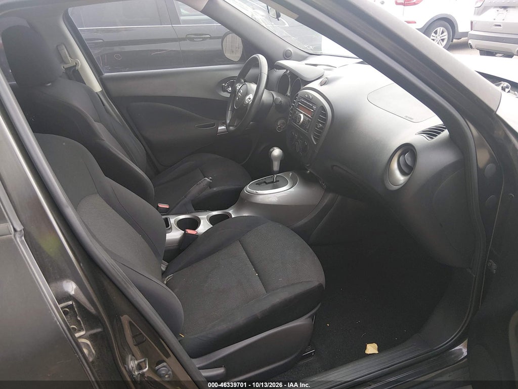 2013 Nissan Juke S photo 5