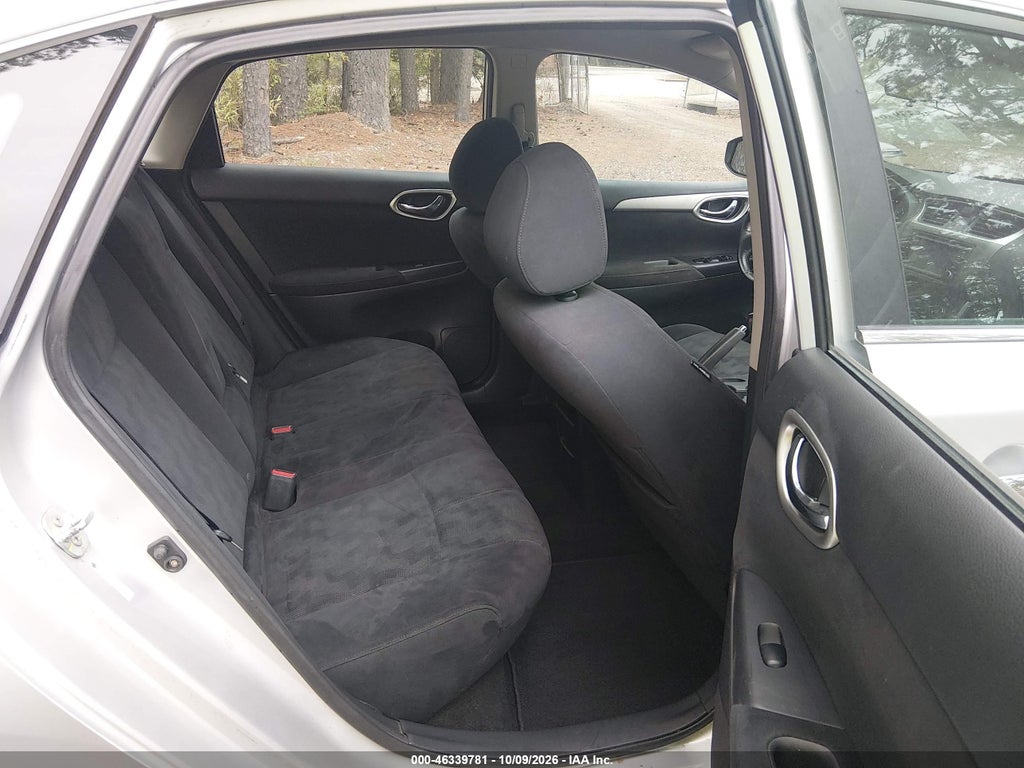 2013 Nissan Sentra SV photo 8