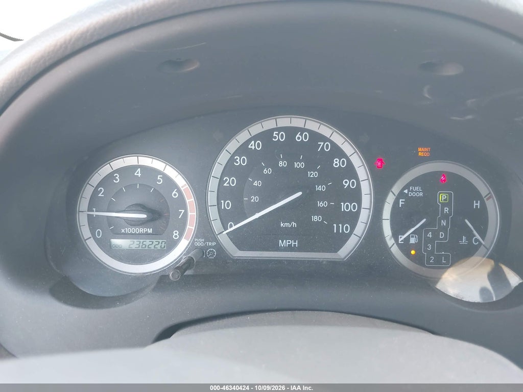 2004 Toyota Sienna XLE photo 7