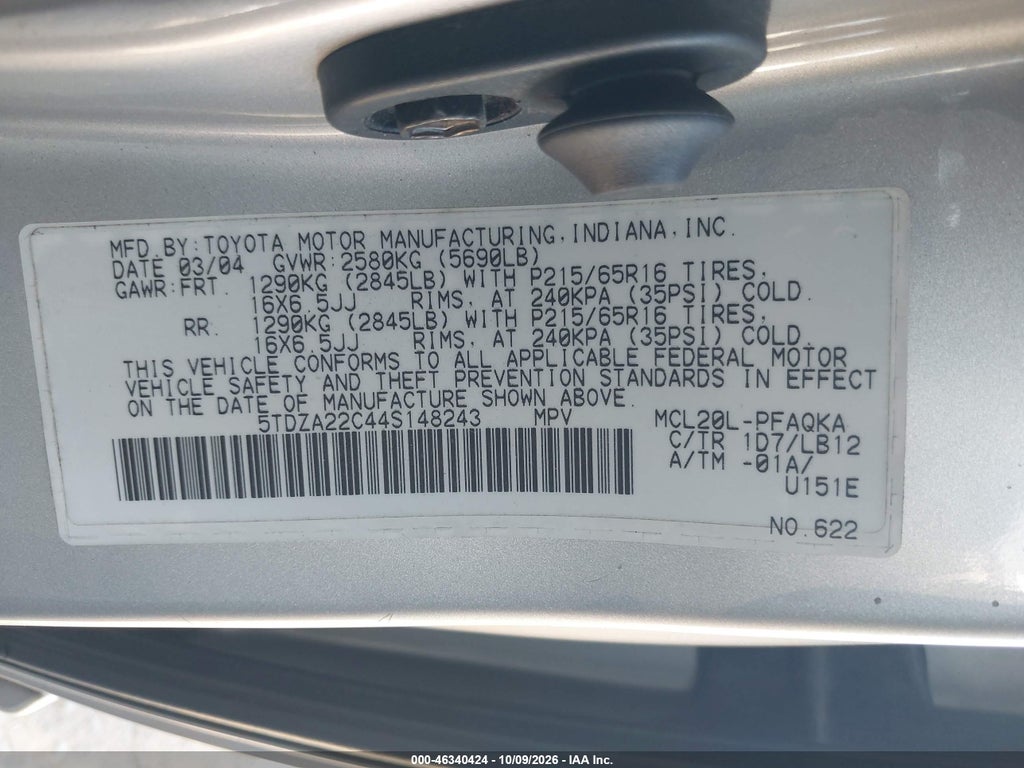 2004 Toyota Sienna XLE photo 9