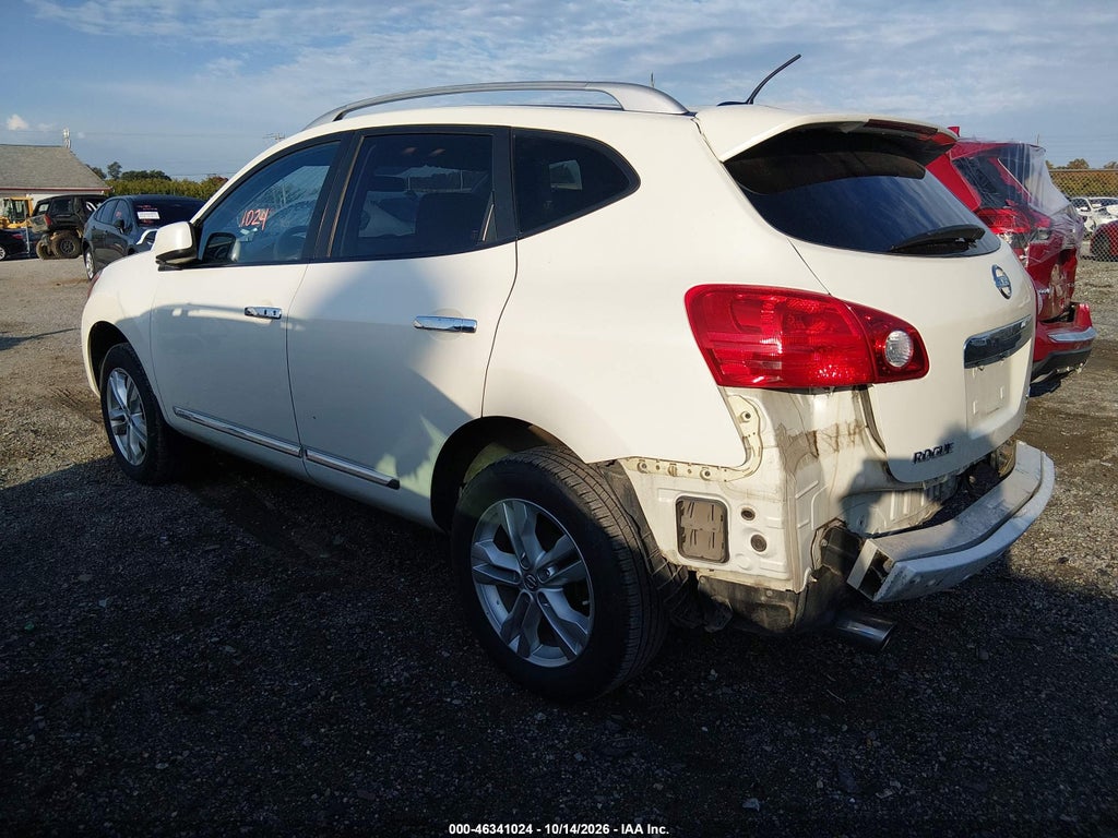 2013 Nissan Rogue SV photo 3
