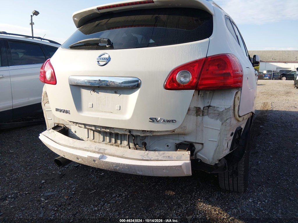 2013 Nissan Rogue SV photo 6
