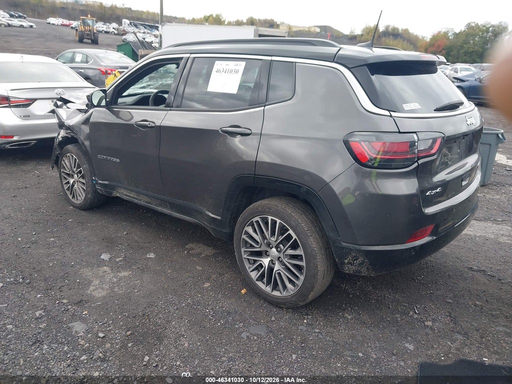 2023 Jeep Compass Limited 4X4 photo 3