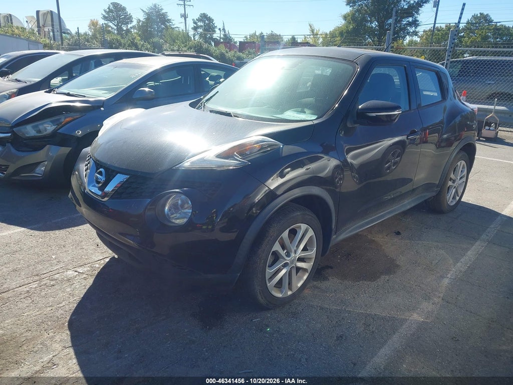 2017 Nissan Juke S photo 2
