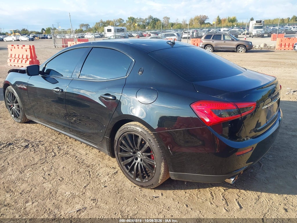 2014 Maserati Ghibli S Q4 photo 3
