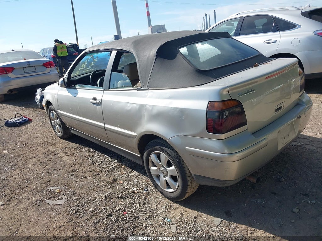 2000 Volkswagen Cabrio GLS photo 3