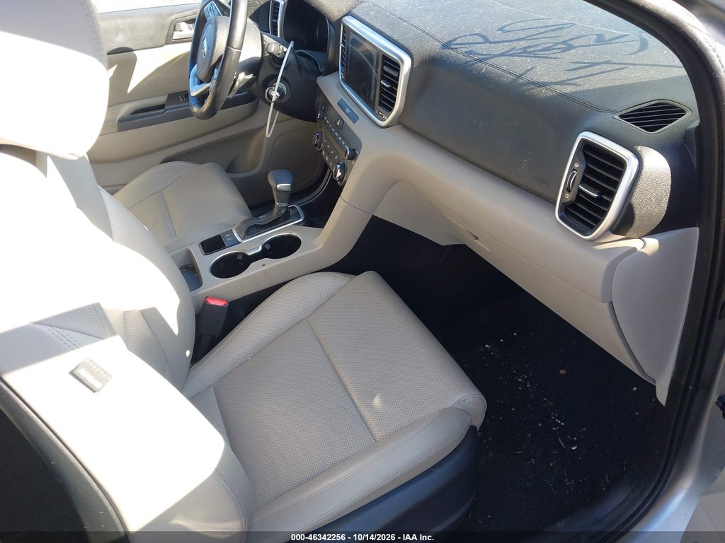 2020 Kia Sportage S photo 5