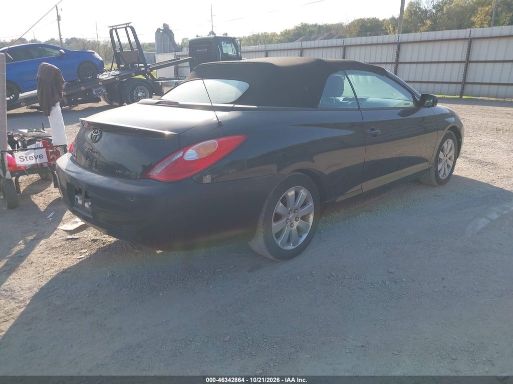 2004 Toyota Camry Solara SLE photo 4