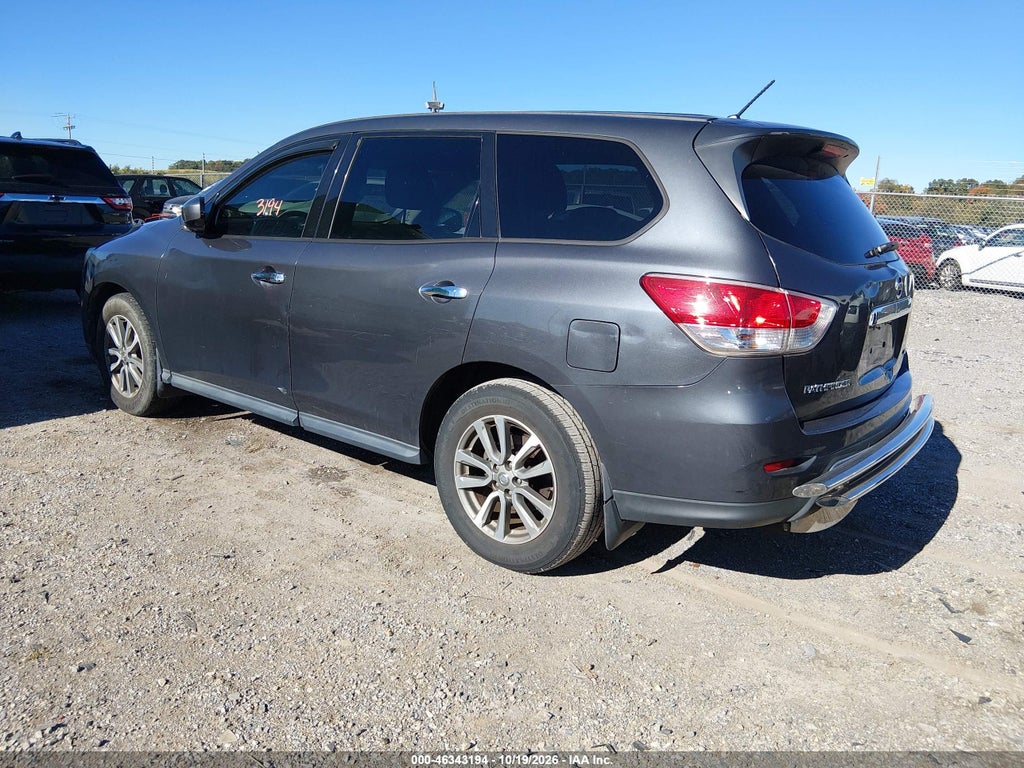 2013 Nissan Pathfinder S photo 3