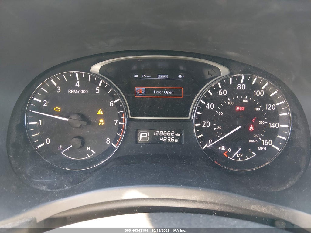 2013 Nissan Pathfinder S photo 7