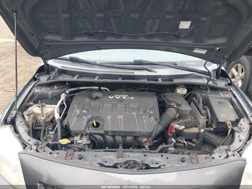 2010 Toyota Corolla LE photo 10
