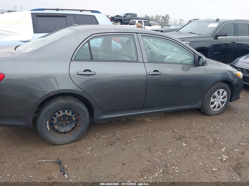 2010 Toyota Corolla LE photo 6