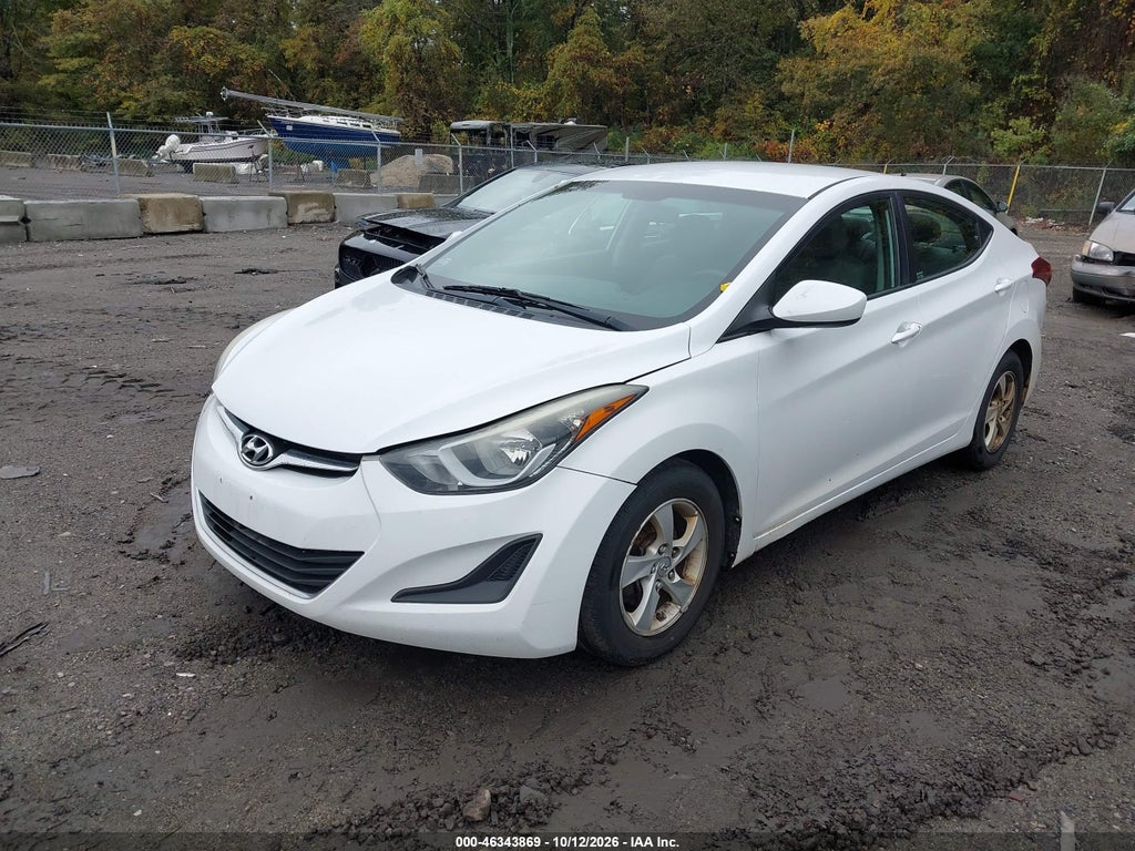 2015 Hyundai Elantra SE photo 2