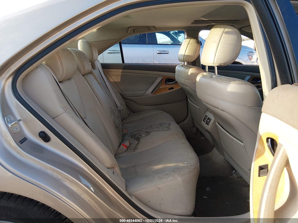 2007 Toyota Camry XLE V6 photo 8