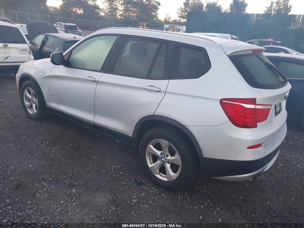 2011 BMW X3 XDRIVE28I photo 3