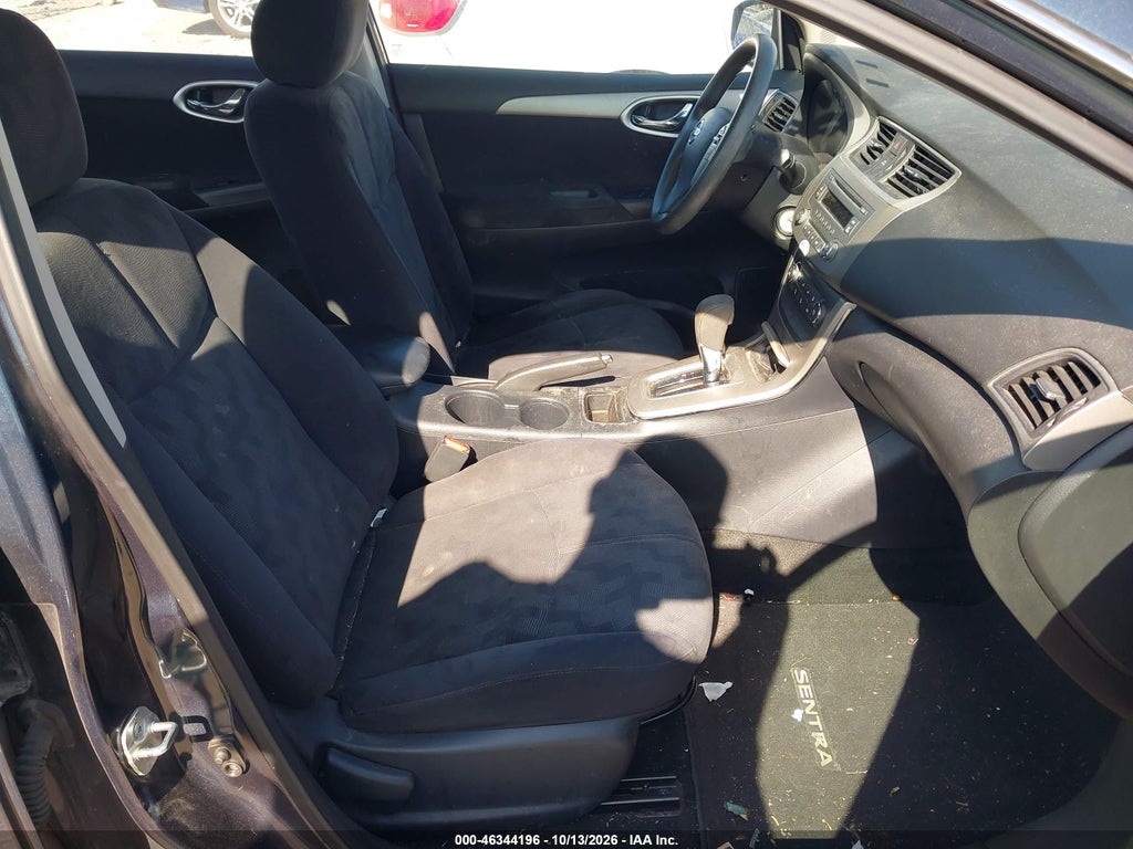 2013 Nissan Sentra SV photo 5