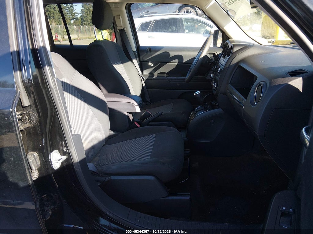 2017 Jeep Patriot Sport FWD photo 5