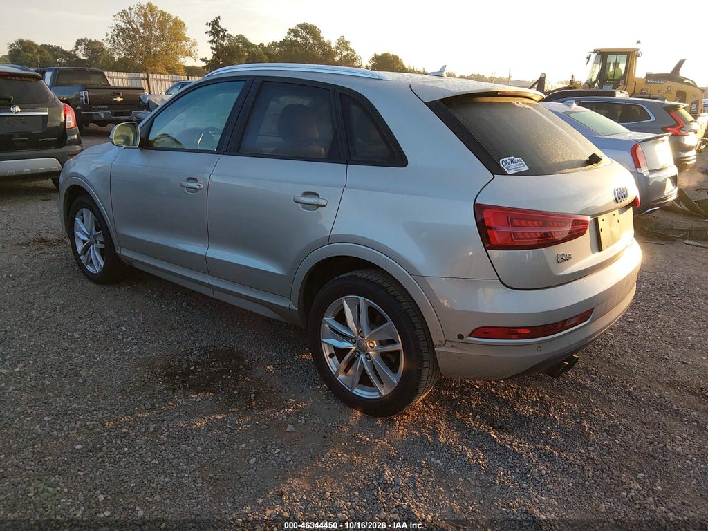 2017 Audi Q3 2.0T Premium photo 3