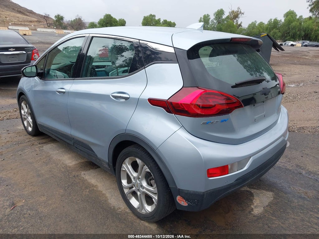 2018 Chevrolet Bolt EV LT photo 3