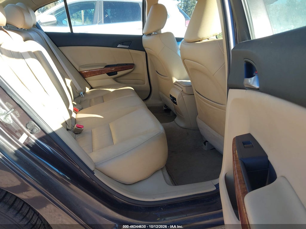 2011 Honda Accord 3.5 EX-L photo 8