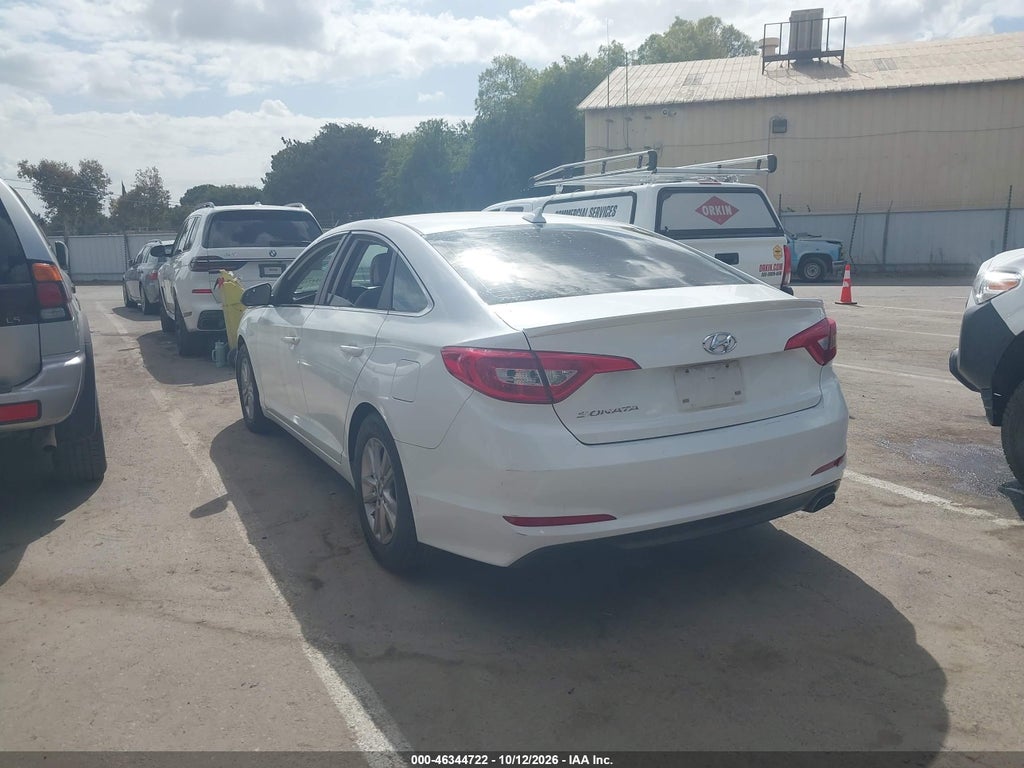 2017 Hyundai Sonata photo 3
