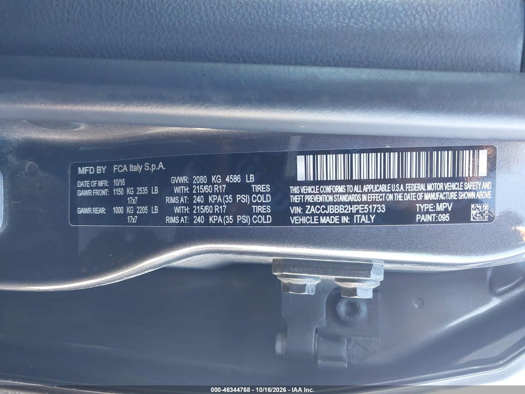 2017 Jeep Renegade Latitude 4X4 photo 9