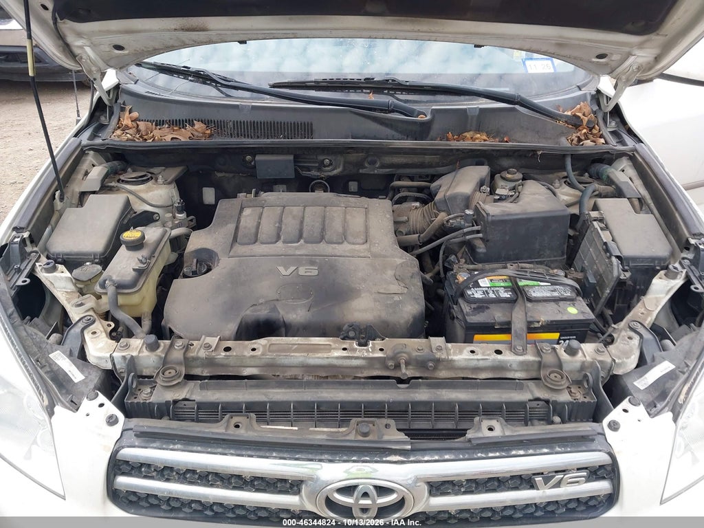 2008 Toyota RAV4 Limited V6 photo 10