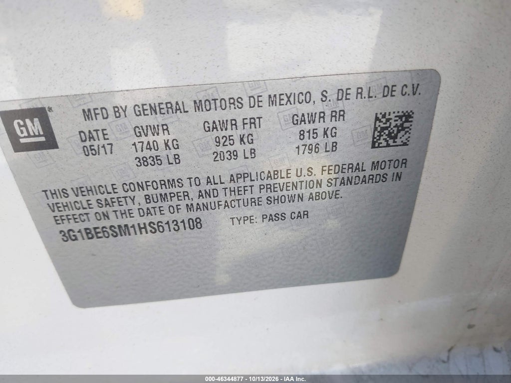 2017 Chevrolet Cruze LT Auto photo 9
