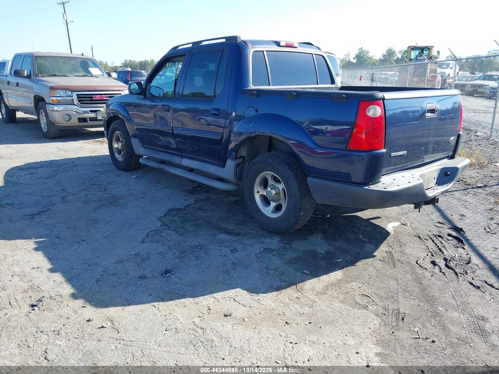 2004 Ford Explorer Sport Trac Adrenalin/XLS/XLT photo 3
