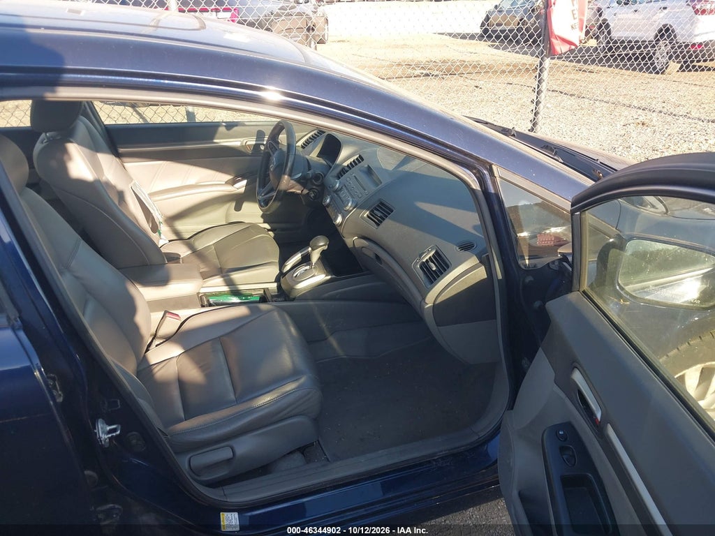 2010 Honda Civic EX-L photo 5