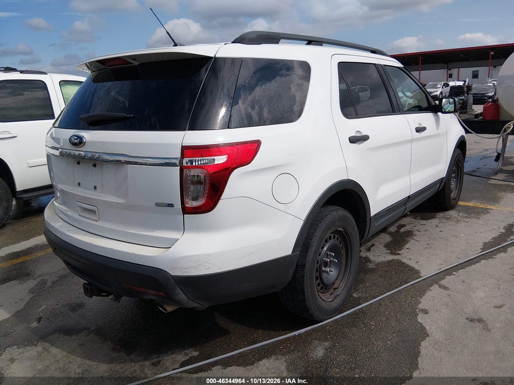 2014 Ford Explorer photo 4