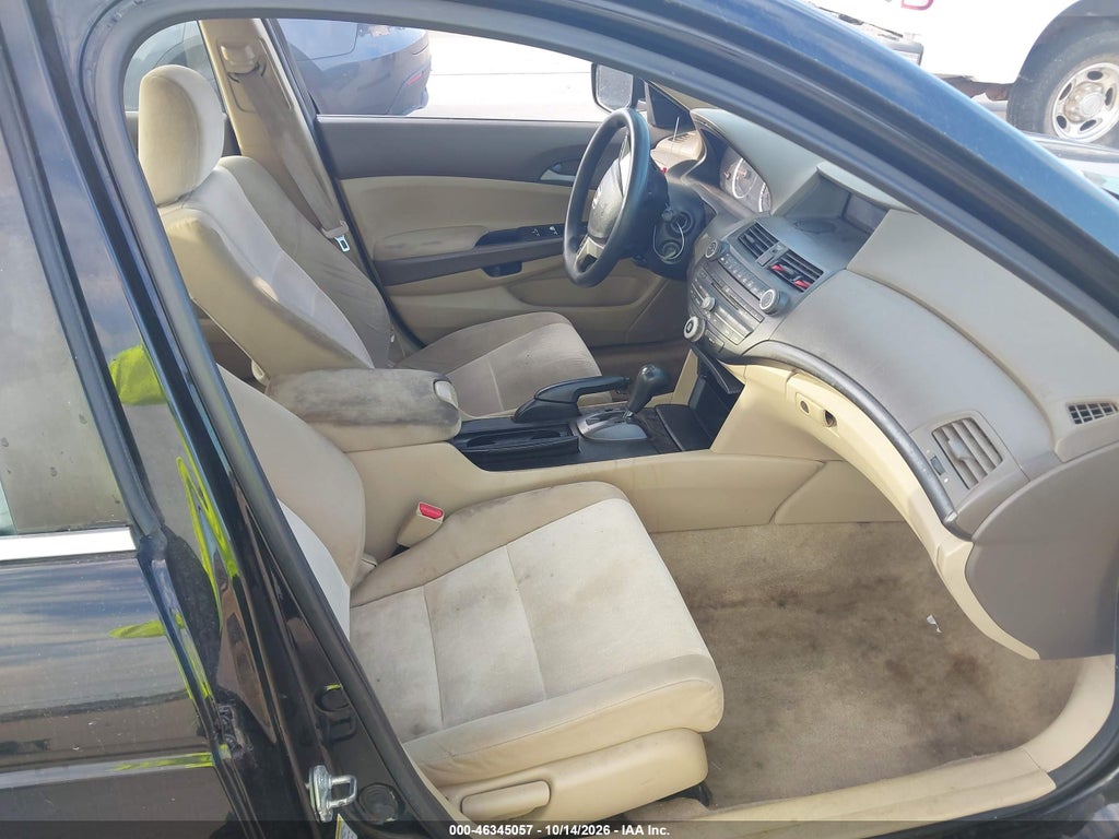 2010 Honda Accord 2.4 LX photo 5