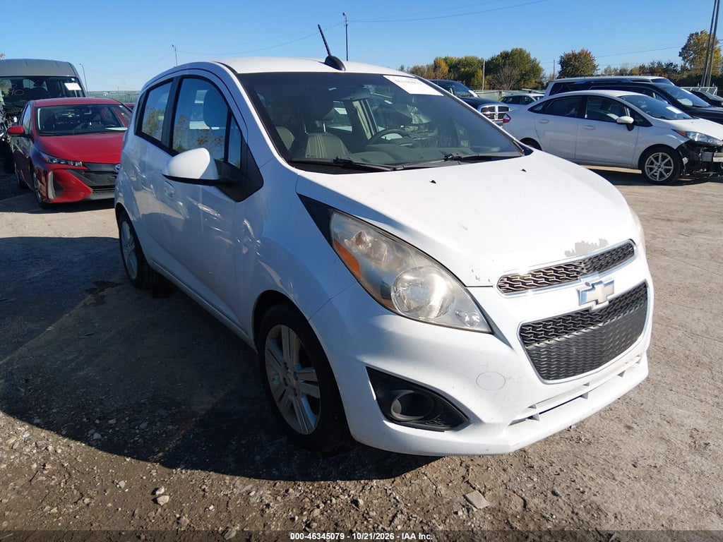 2015 Chevrolet Spark 1LT CVT photo 1