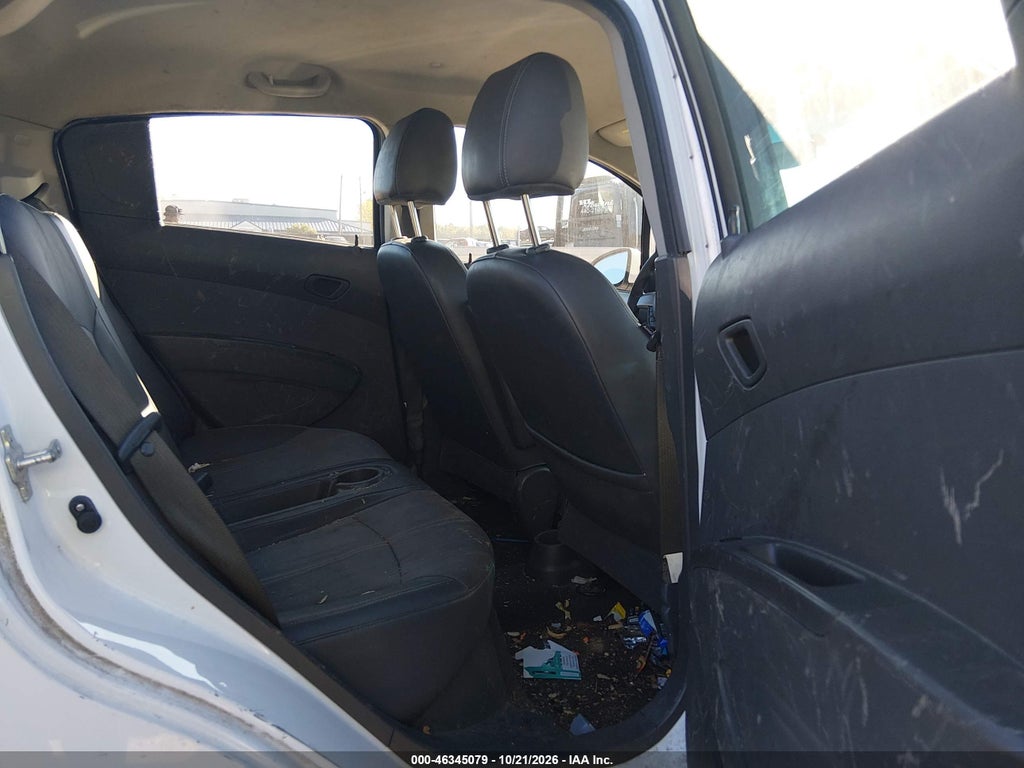 2015 Chevrolet Spark 1LT CVT photo 8