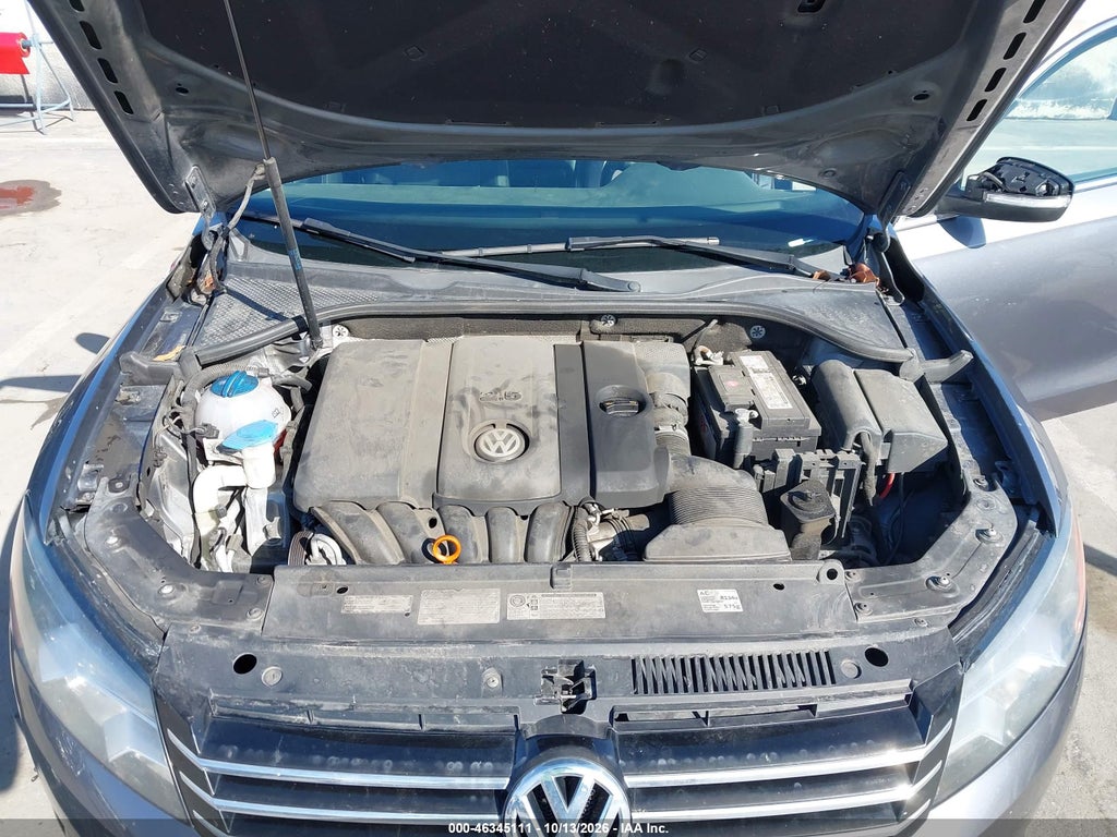 2013 Volkswagen Passat 2.5L SE photo 10